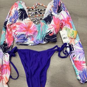 Long sleeve two piece swimsuit